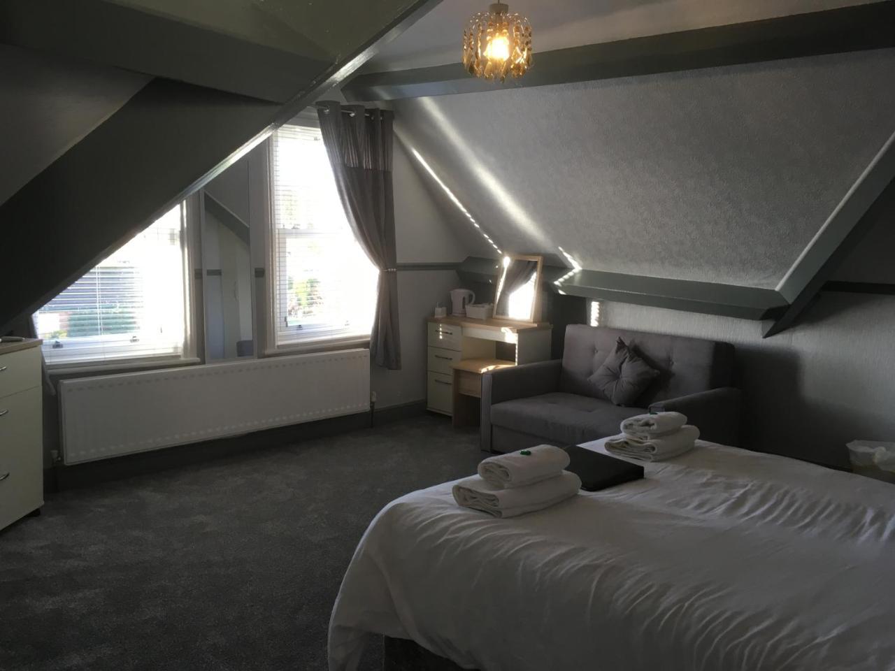 Grosvenor Hotel